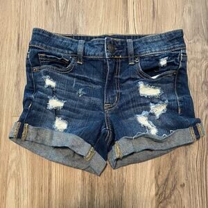 Aero Low Rise Midi Shorts Women’s Size 2 Denim Distressed Cuff Stretch Pockets